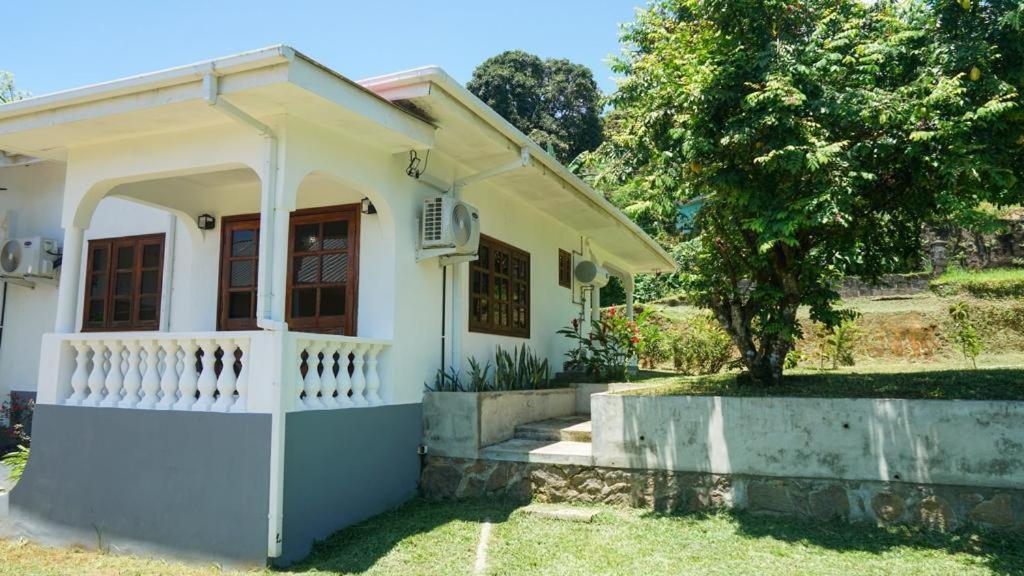 Ogumka, Self Catering , Beoliere, Mahe Hotell Victoria Eksteriør bilde